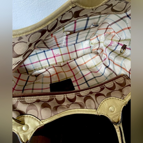 Coach shoulder bag - Picture 6 of 9